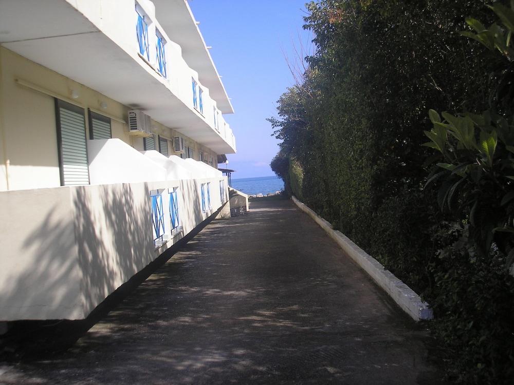 Francisco Beach Hotel Ájosz Andréasz Kültér fotó