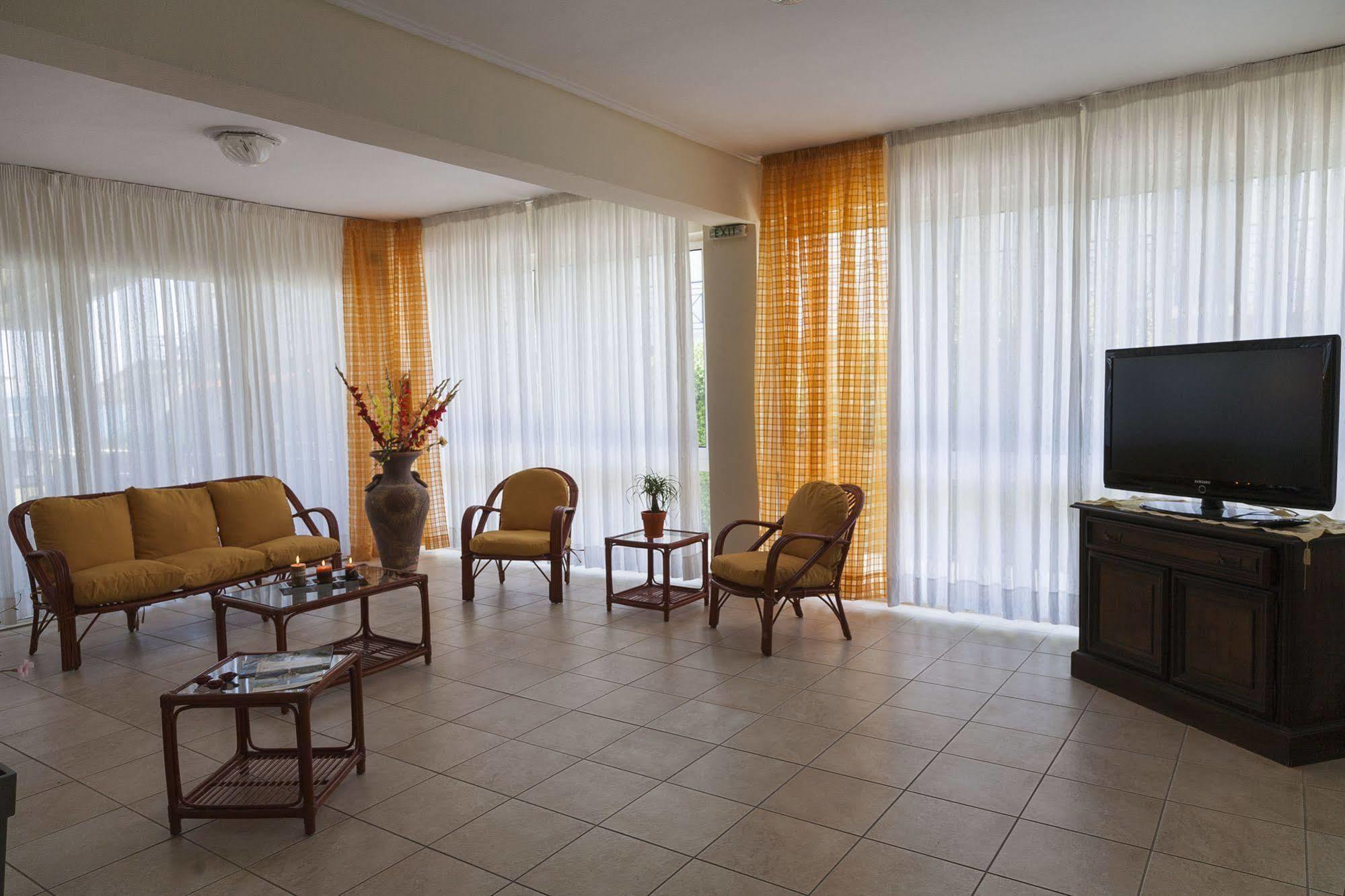 Francisco Beach Hotel Ájosz Andréasz Kültér fotó