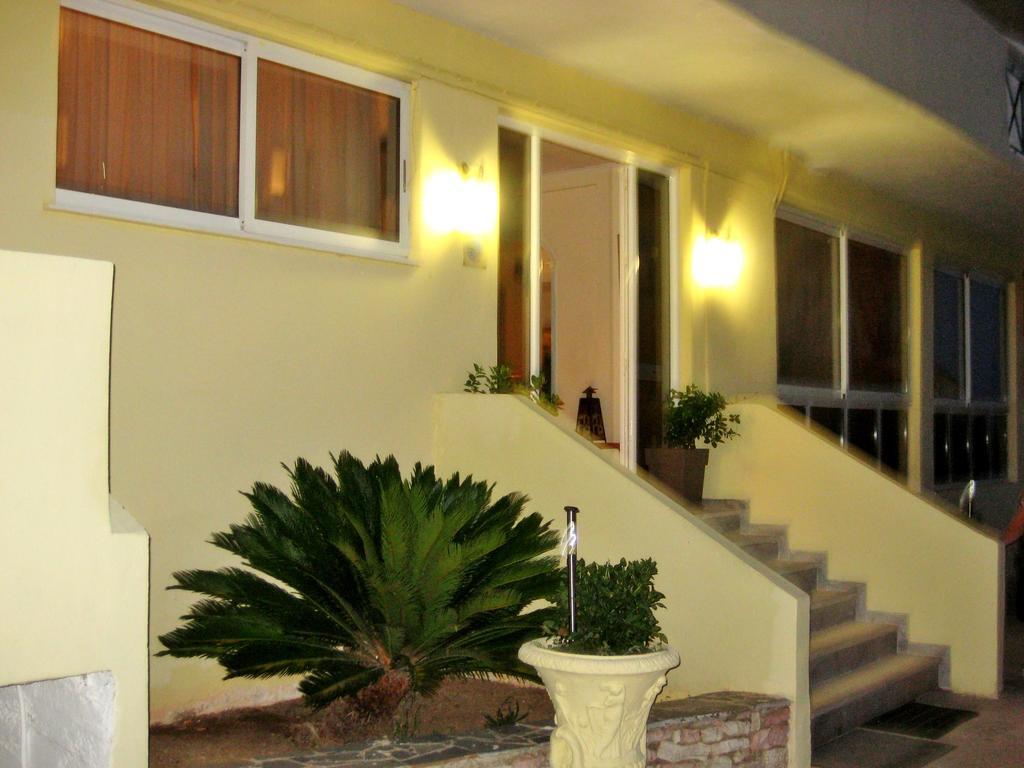 Francisco Beach Hotel Ájosz Andréasz Kültér fotó